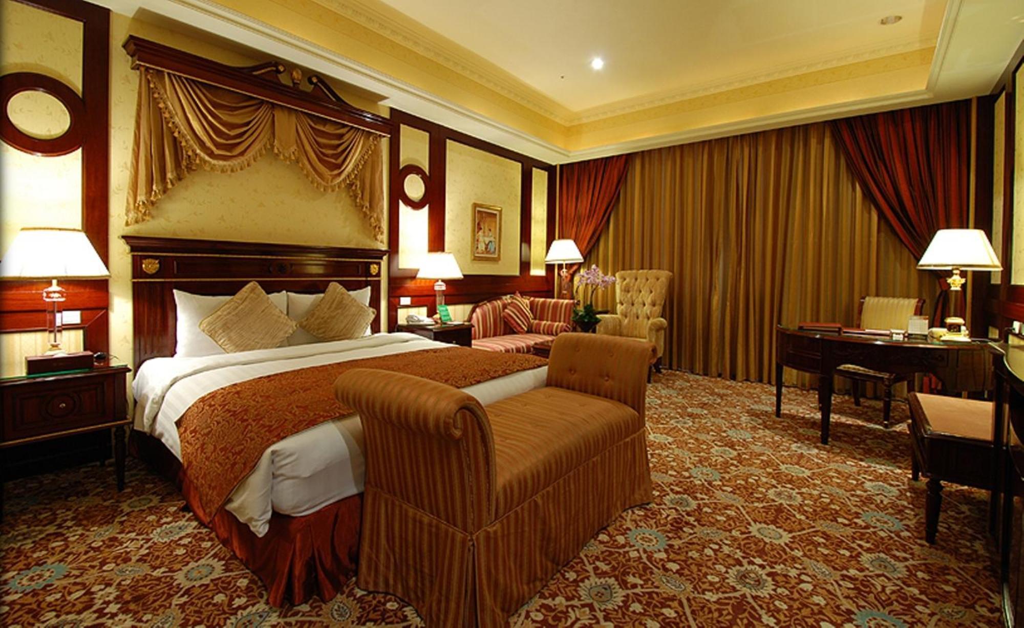 Capital Hotel Dazhi Taipei Bagian luar foto