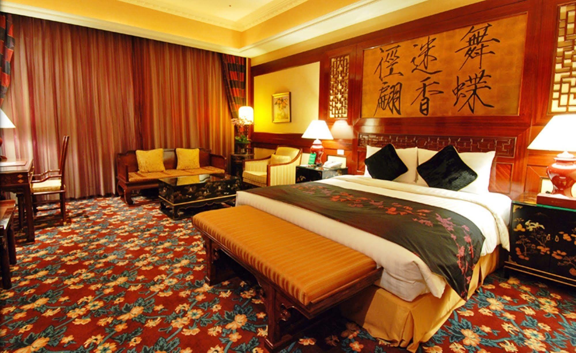 Capital Hotel Dazhi Taipei Bagian luar foto